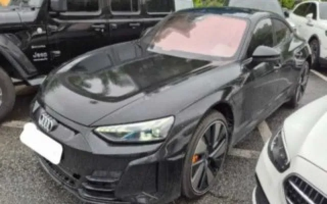 인천중고차구매 e-트론 GT GT 콰트로 프리미엄 매물 사진 4 - 2022/03 46,132km