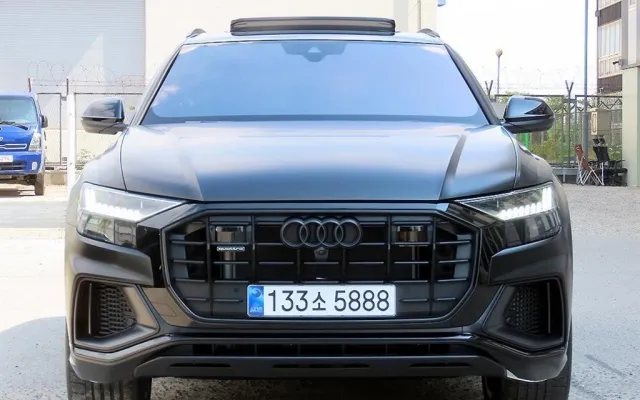 인천중고차구매 Q8 55 TFSI 콰트로 프리미엄 매물 사진 7 - 2024/08 7,123km