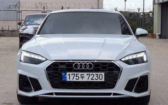 인천중고차구매 A5 (F5) 40 TFSI 콰트로 프리미엄 스포트백 매물 사진 18 - 2023/09 29,759km